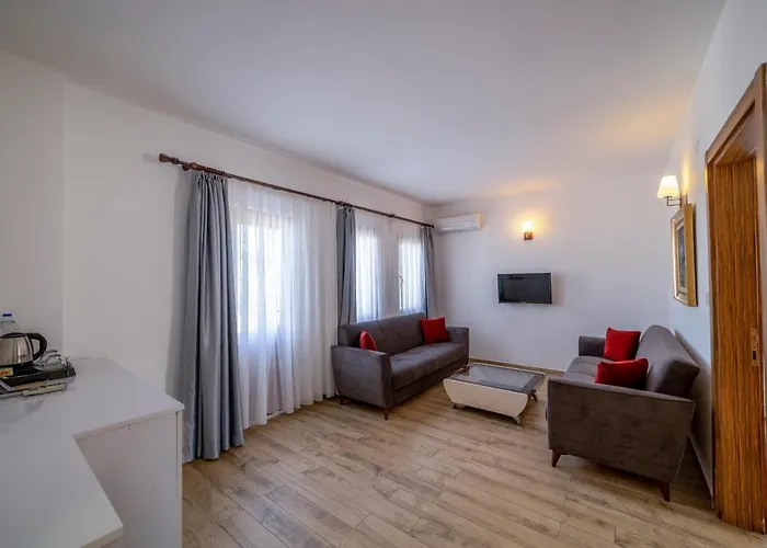 Queen Boutique Hotell 2*