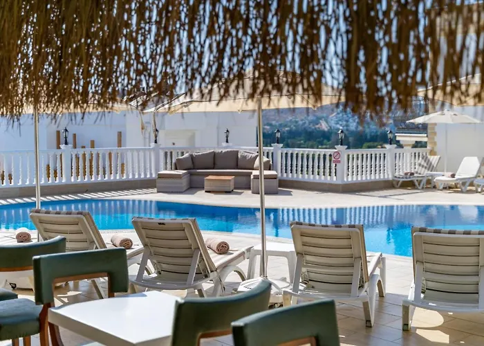 Hotell Queen Boutique Bitez