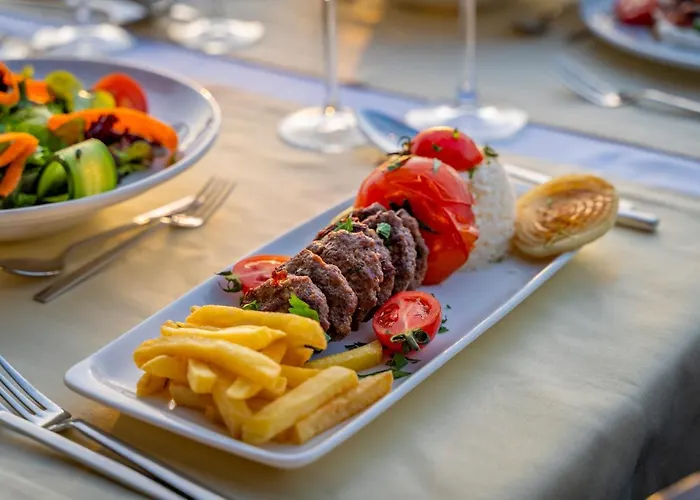 Queen Boutique Bitez