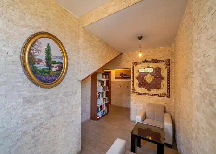 Queen Boutique Szálloda Bitez