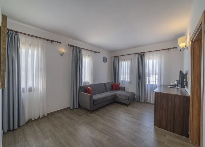 Hotell Queen Boutique Bitez