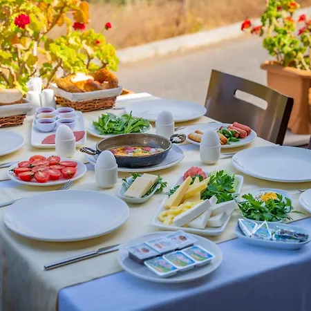 Queen Boutique Hotell 2*