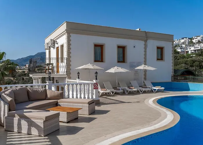 מלון Queen Boutique 2*