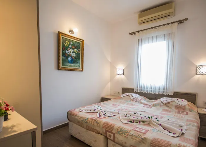 מלון Queen Boutique 2*